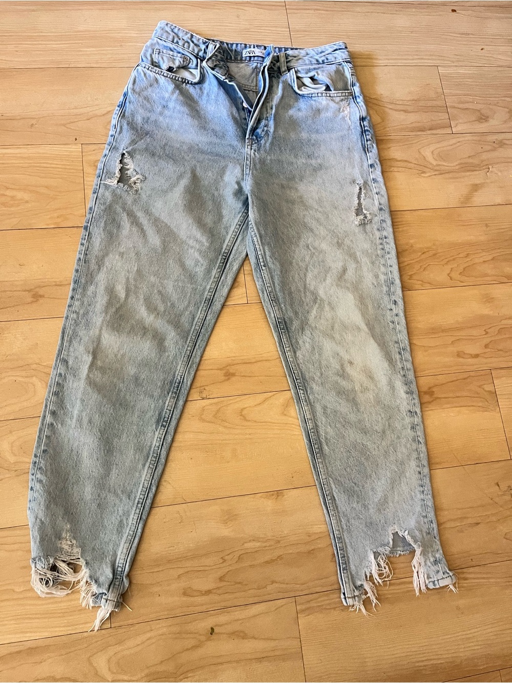 ZARA Women’s Distressed Light Wash Jeans Size 6 / EUR 38
